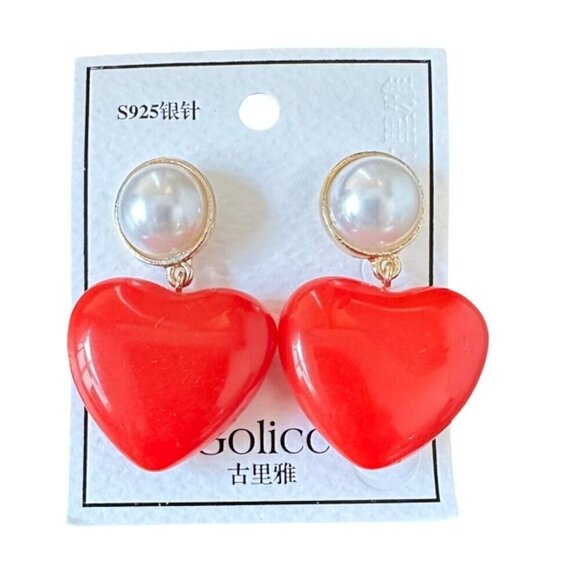 Faux Pearl Studs w/Enamel Luster Red Heart Corozon earrings Flirty party/formal - Picture 1 of 10